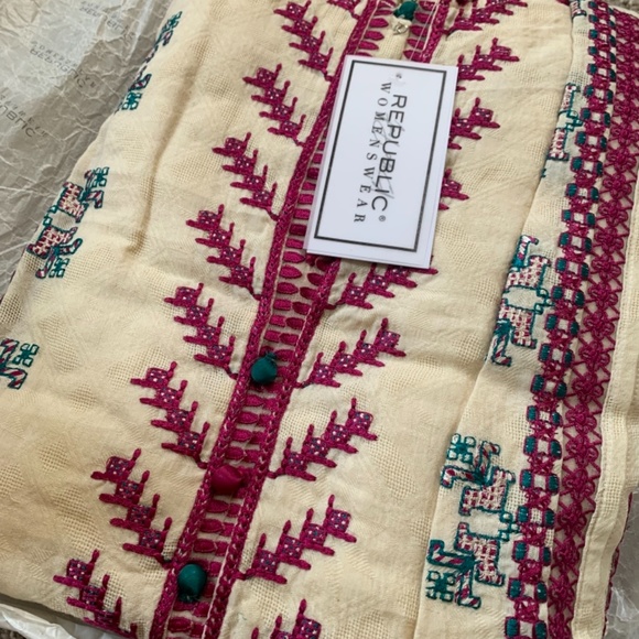 Brand New Republic causal  pret 2022 (embroided 3pc) - Picture 5 of 7